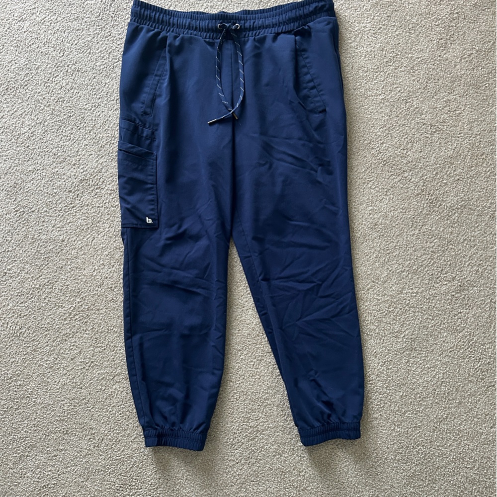 Barco Unify women’s scrub jogger pants